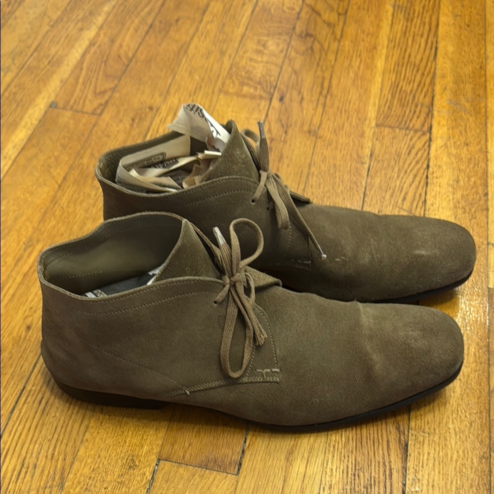 Heschung olive brown suede ankle boots, never worn, Size 9